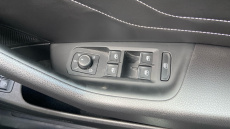 Volkswagen Passat 1.4 TSI PHEV GTE Advance 4dr DSG Saloon